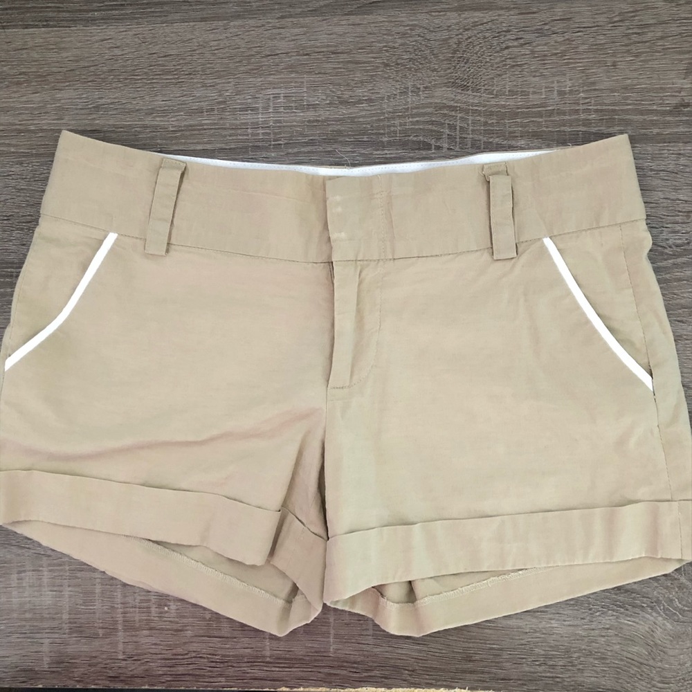 Alice + Olivia Khaki Cuffed Cady Shorts